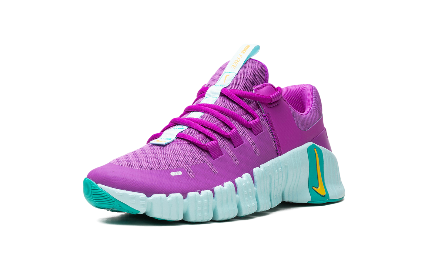 Free Metcon 5 WMNS "Hyper Violet"
