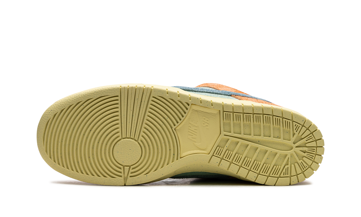 SB Dunk Low Pro Prm "Noise Aqua"