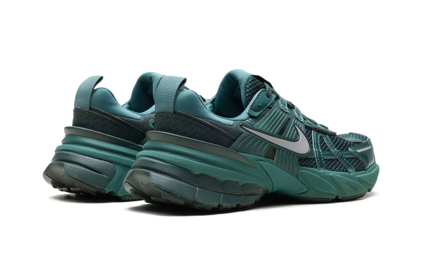 V2K Run WMNS "Bicoastal"