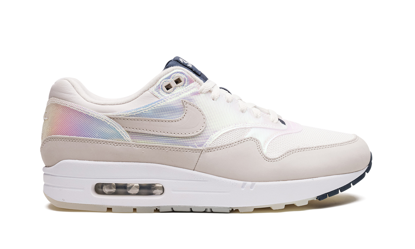 AIR MAX 1 AMD MNS WMNS "La Ville Lumière"