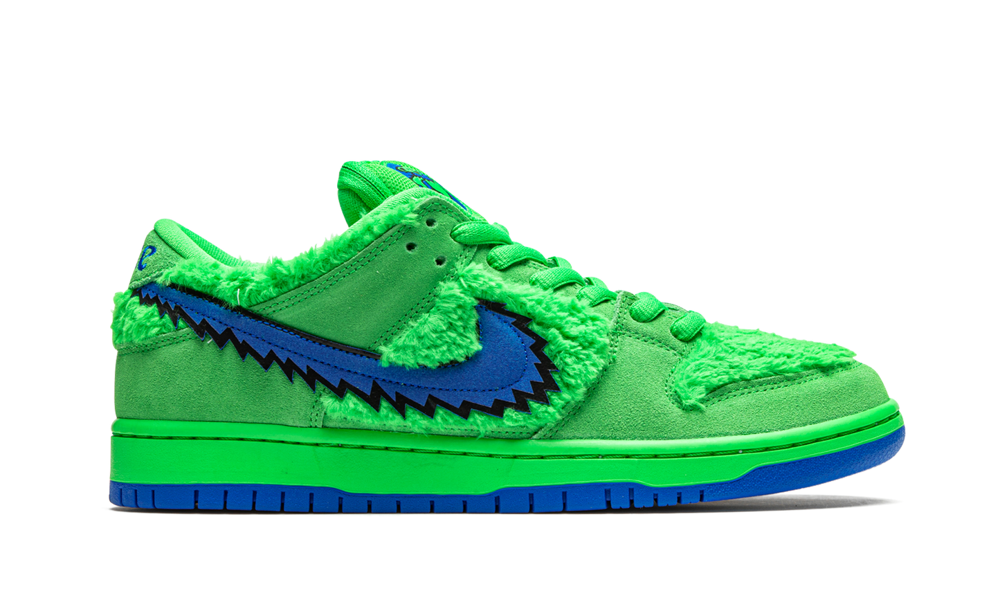 SB Dunk Low "Grateful Dead - Green Bear"
