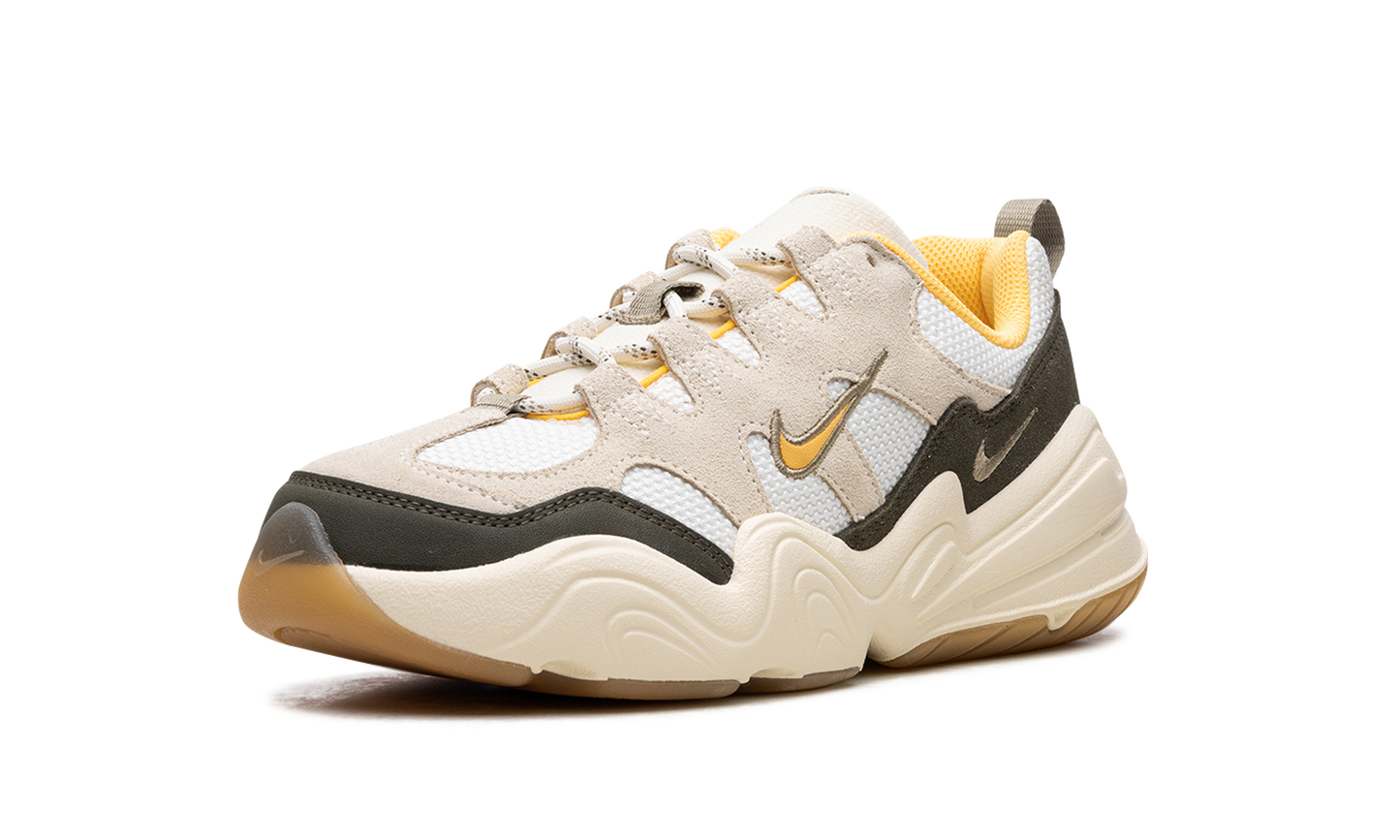 TECH HERA WMNS "Coconut Milk"