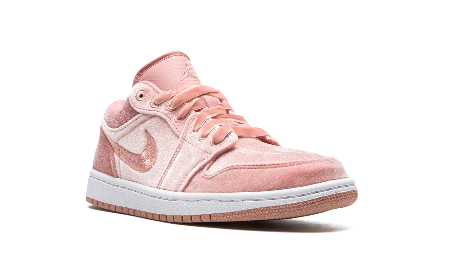 AIR JORDAN 1 LO SE WMNS "Pink Velvet"