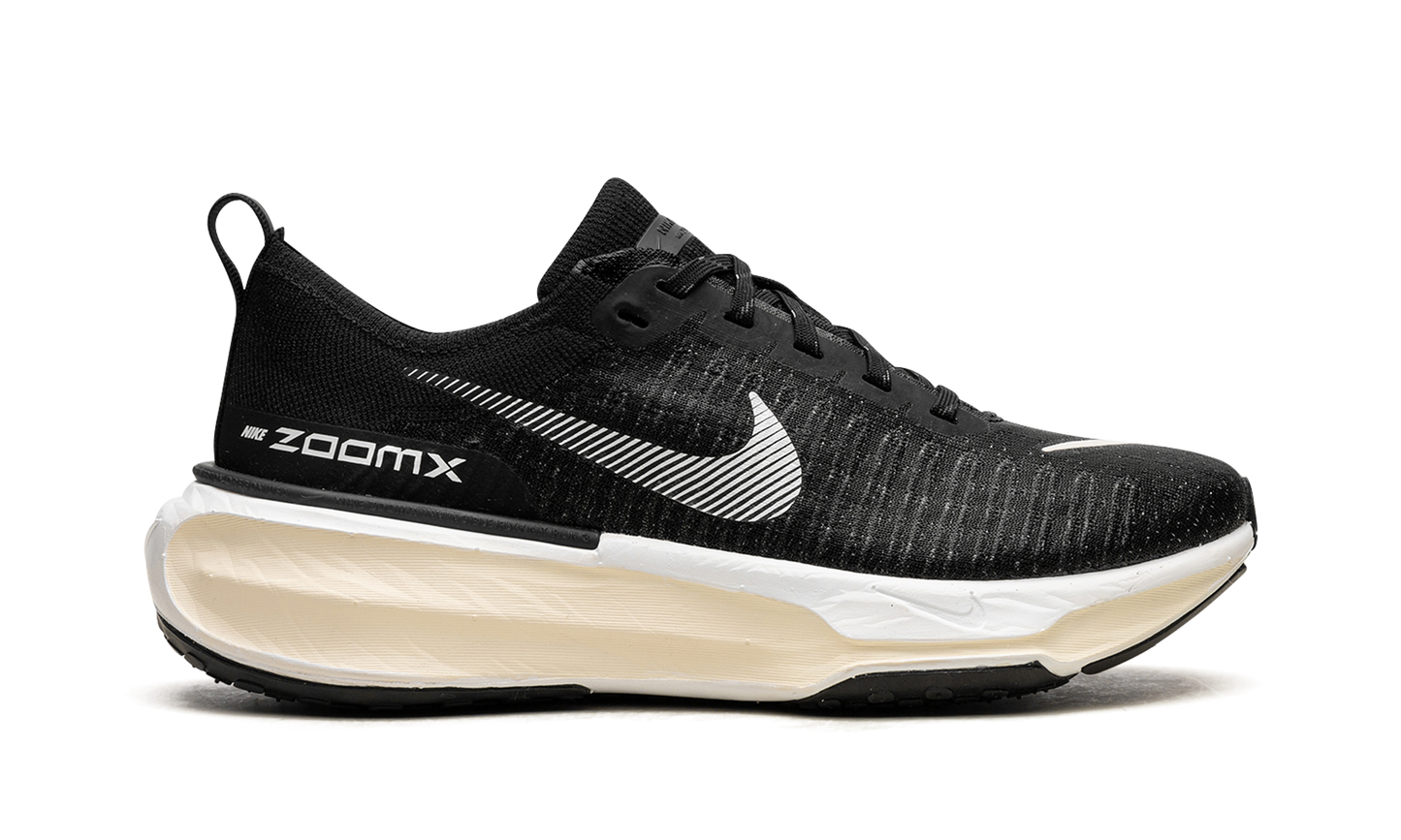 ZOOMX INVINCIBLE RUN 3 WMNS "Black White"