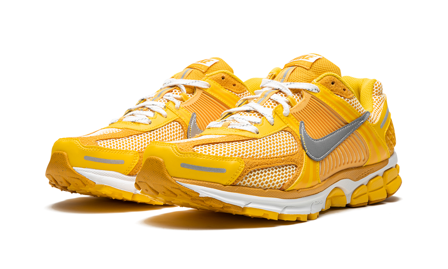 Zoom Vomero 5 "Varsity Maize"