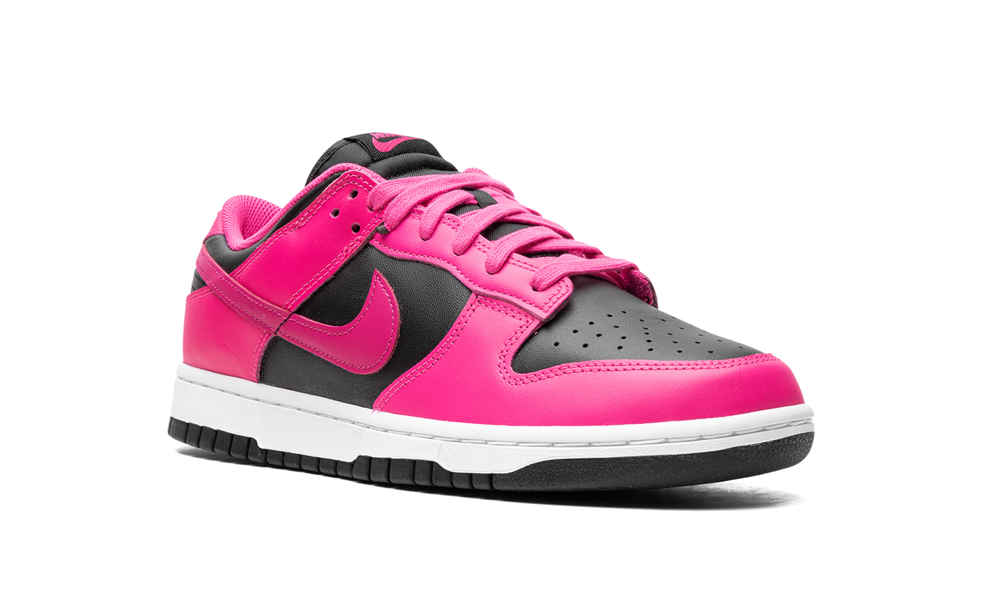DUNK LOW WMNS "Fierce Pink/Black"