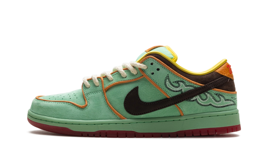 SB Dunk Low "Rodeo Tourmaline"