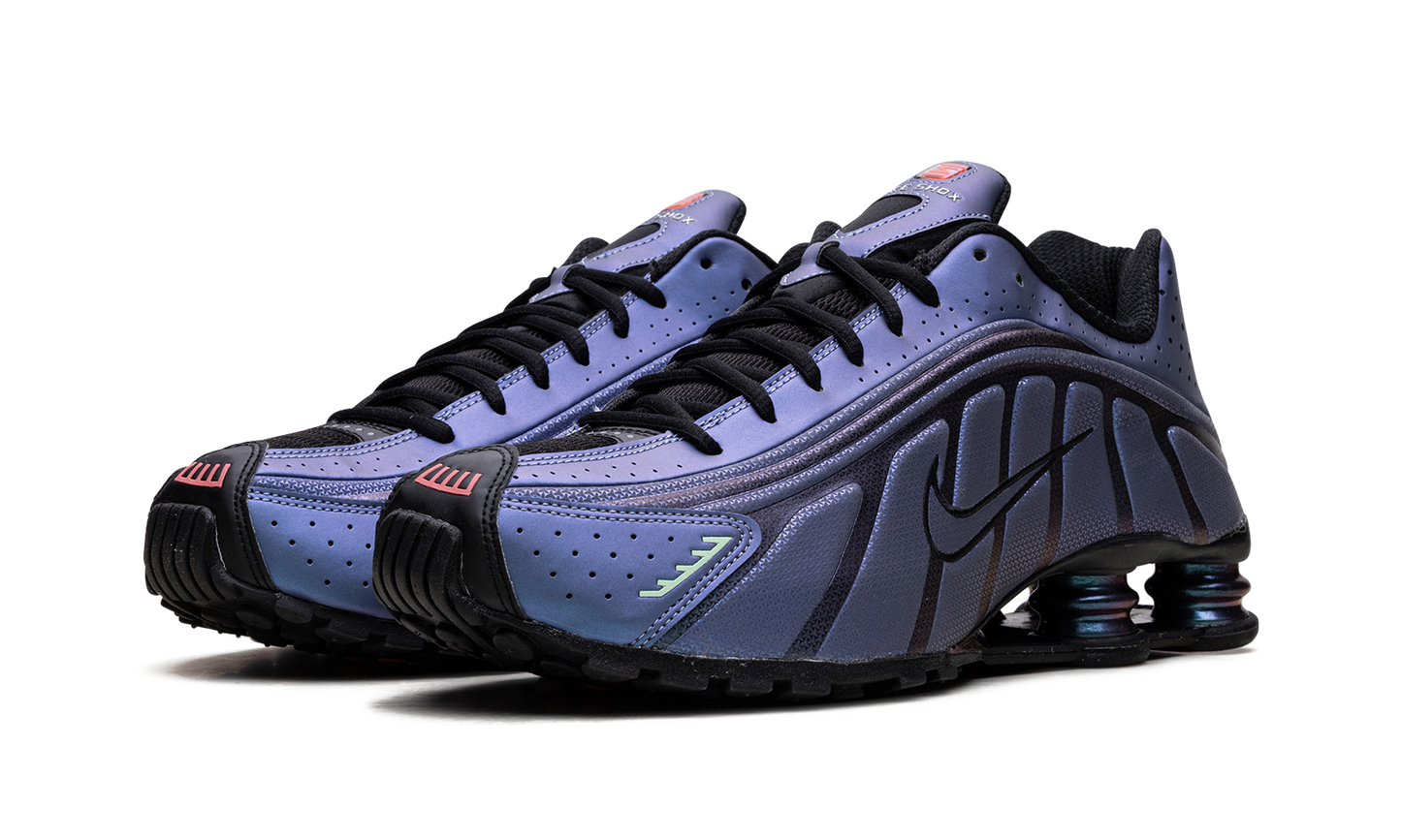 Shox R4 "Iridescent"