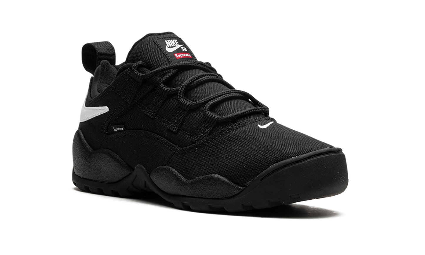 SB Darwin Low "Supreme - Black"