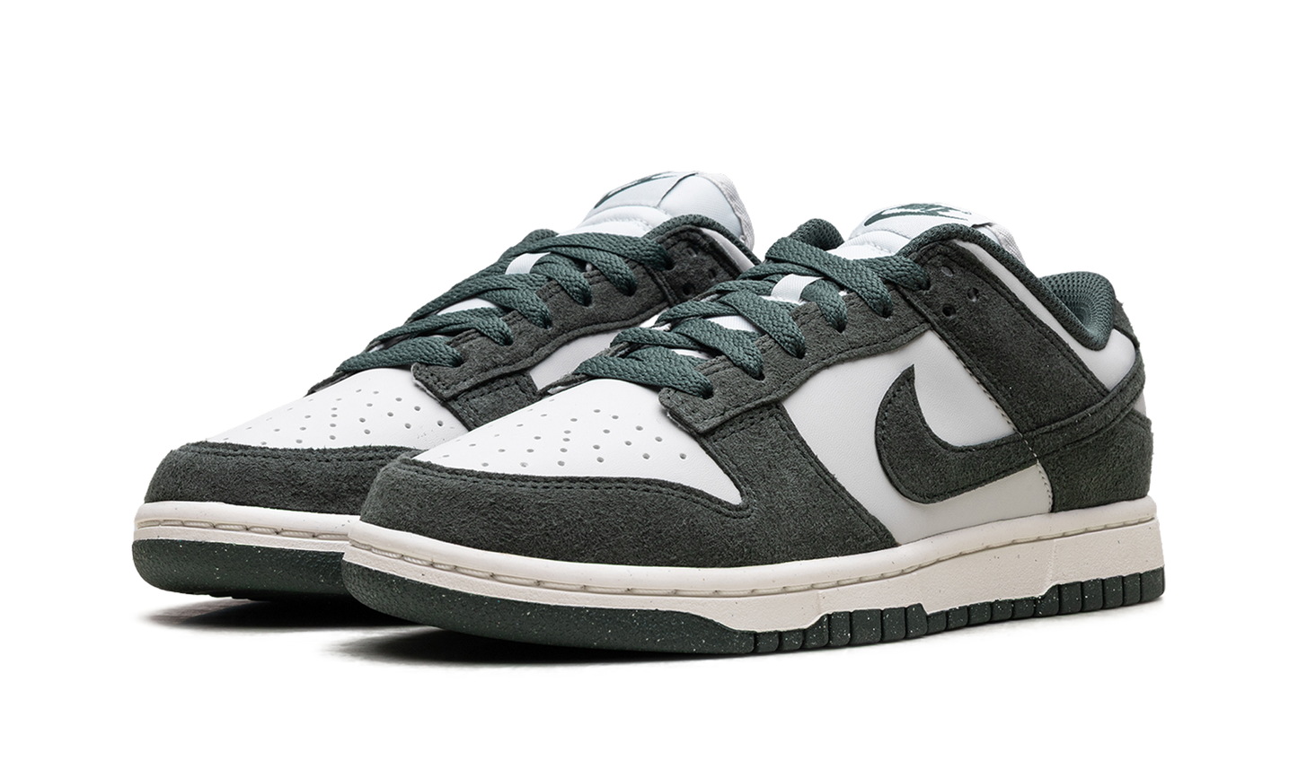 Dunk Low Next Nature WMNS "Viintage Green"