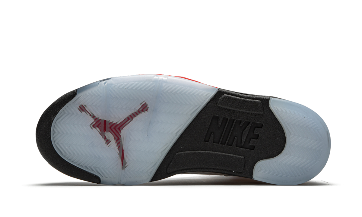 Air Jordan 5 Retro "Fire Red Silver Tongue 2020"