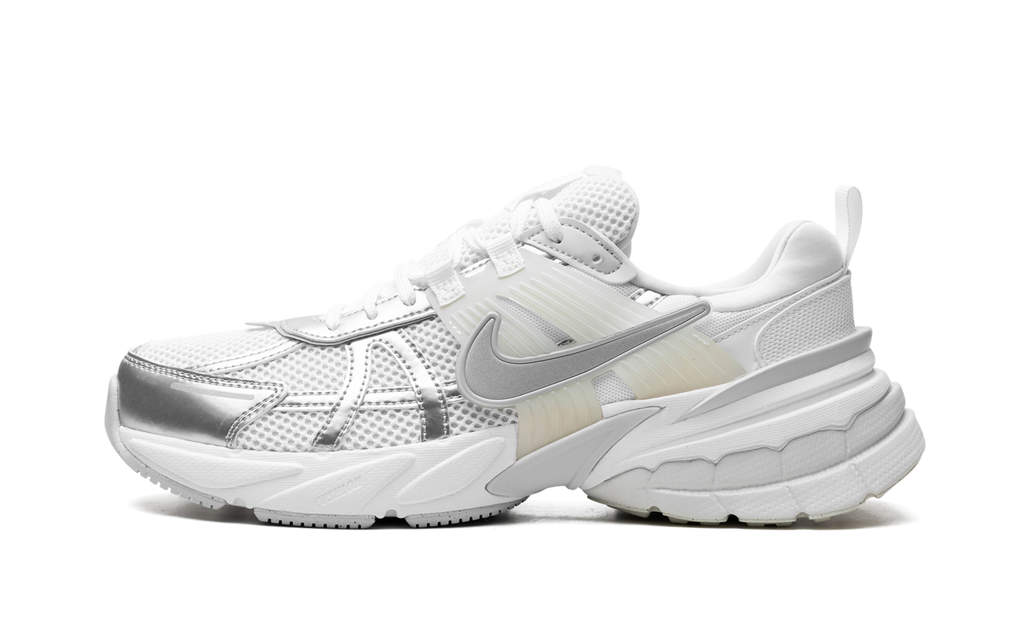 Wmns V2K Run "V2K"