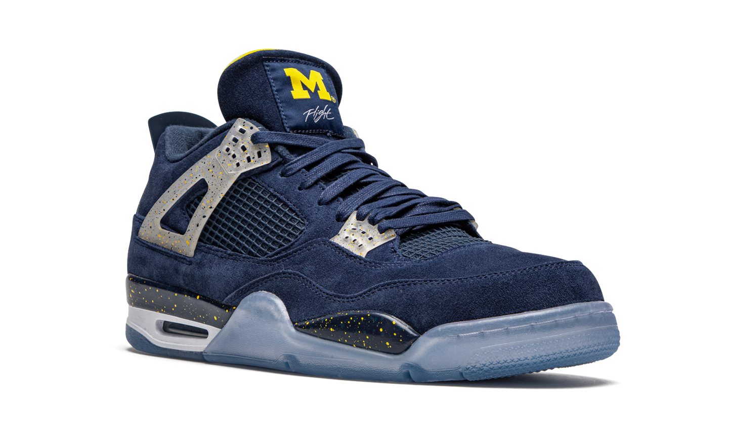 Air Jordan 4 Retro PE "Michigan"