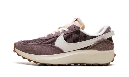 Waffle Debut VNTG WMNS "Plum Eclipse"