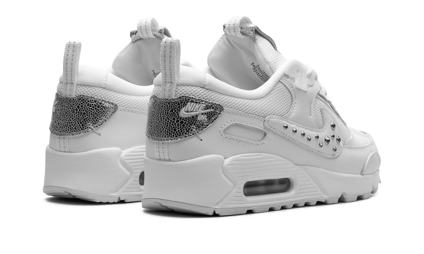AIR MAX 90 FUTURA WMNS "Studded Swoosh"