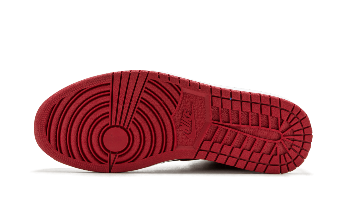 Air Jordan 1 Retro High OG SE "Satin Banned"