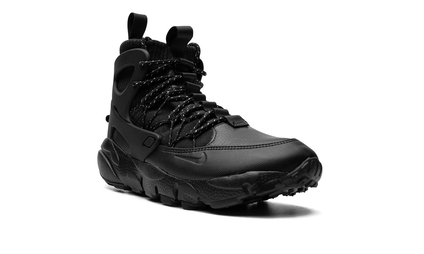 AIR FOOTSCAPE MID MNS WMNS "Triple Black"