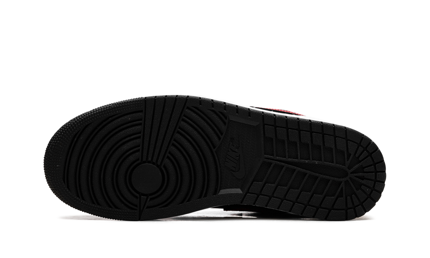 Jordan 1 Low "Bred"