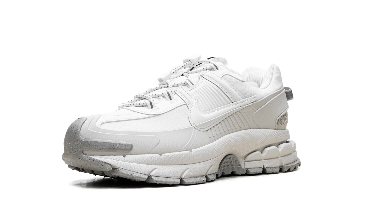 Zoom Vomero Roam WMNS "Summit White"