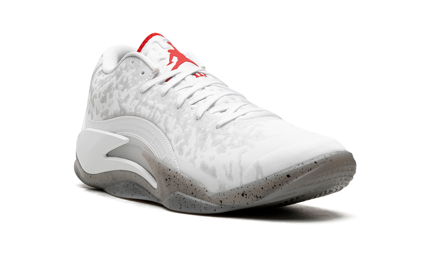 Air Jordan Zion 3 "White/University Red"
