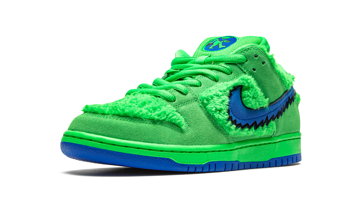 SB Dunk Low "Grateful Dead - Green Bear"