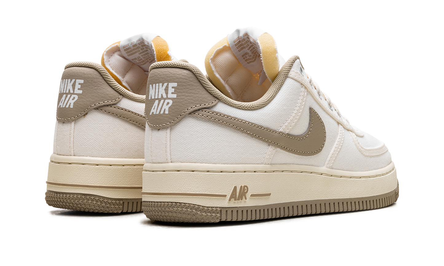 Air Force 1 Low '07 WMNS "Sail Coconut"