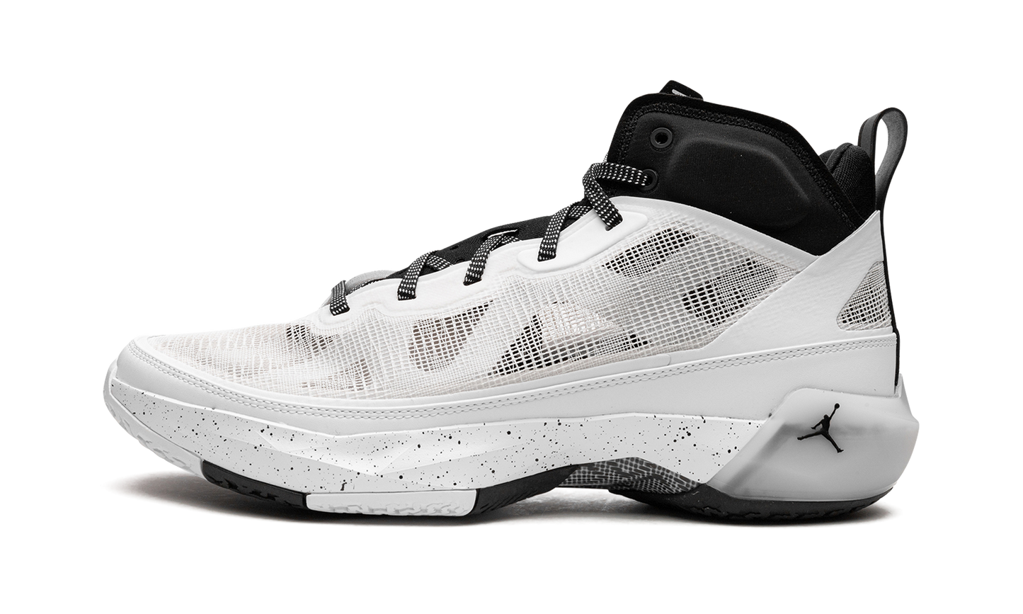 Air Jordan 37 "Oreo"