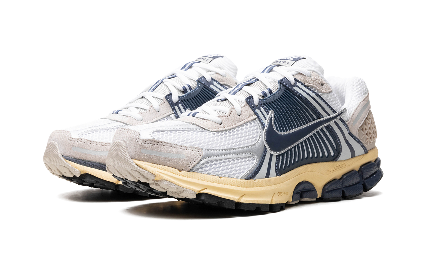 Zoom Vomero 5 "Thunder Blue Cream"
