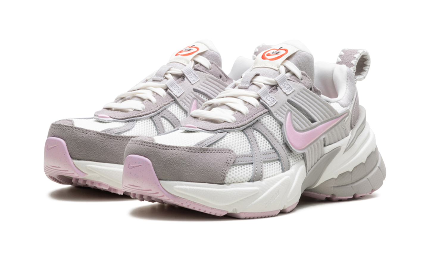 V2K Run WMNS "Valentine's Day 2025"
