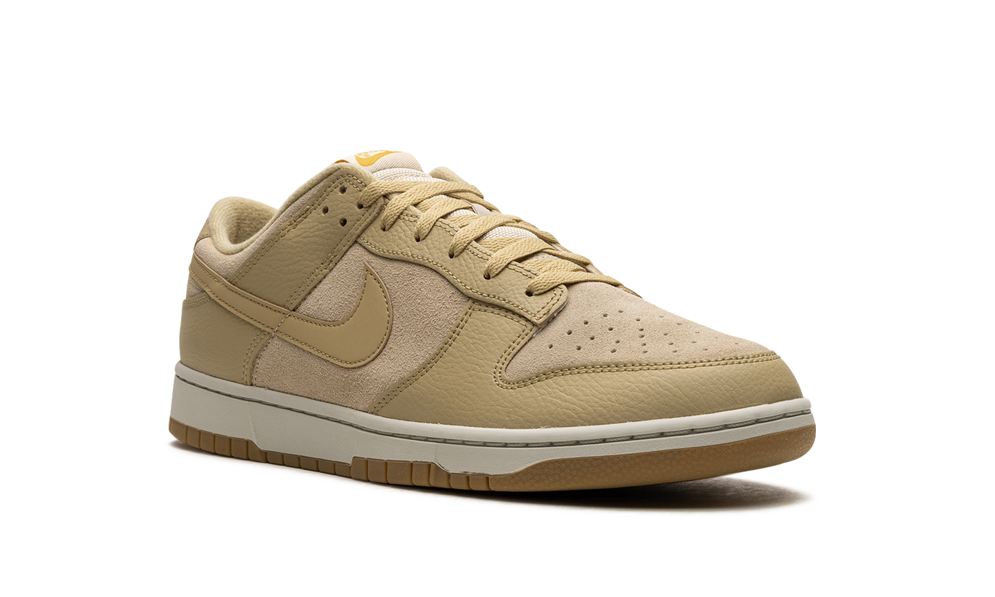 Dunk Low "Khaki / Gum"