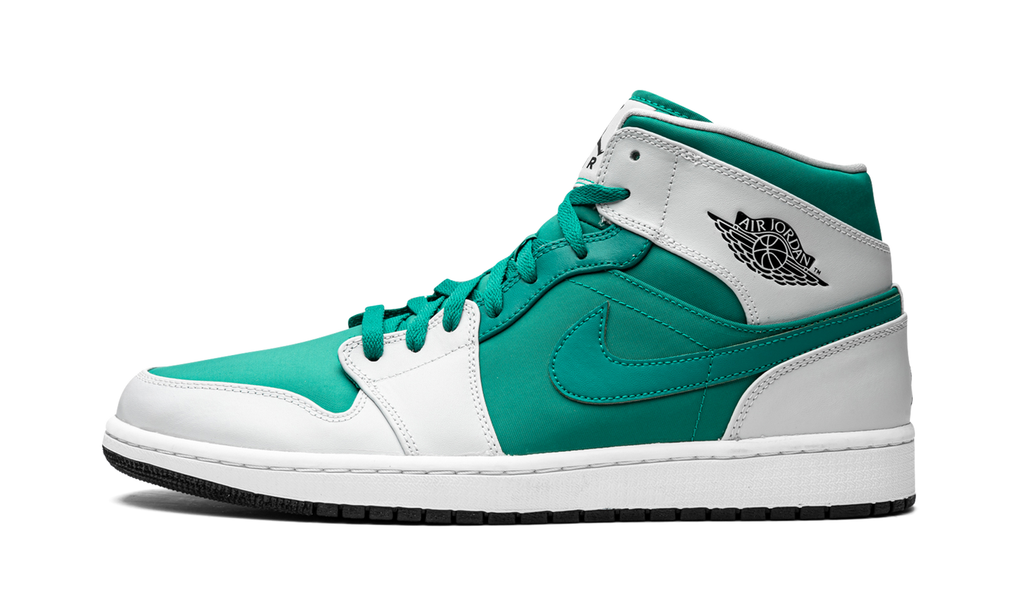 Air Jordan 1 Mid "Lush Teal"