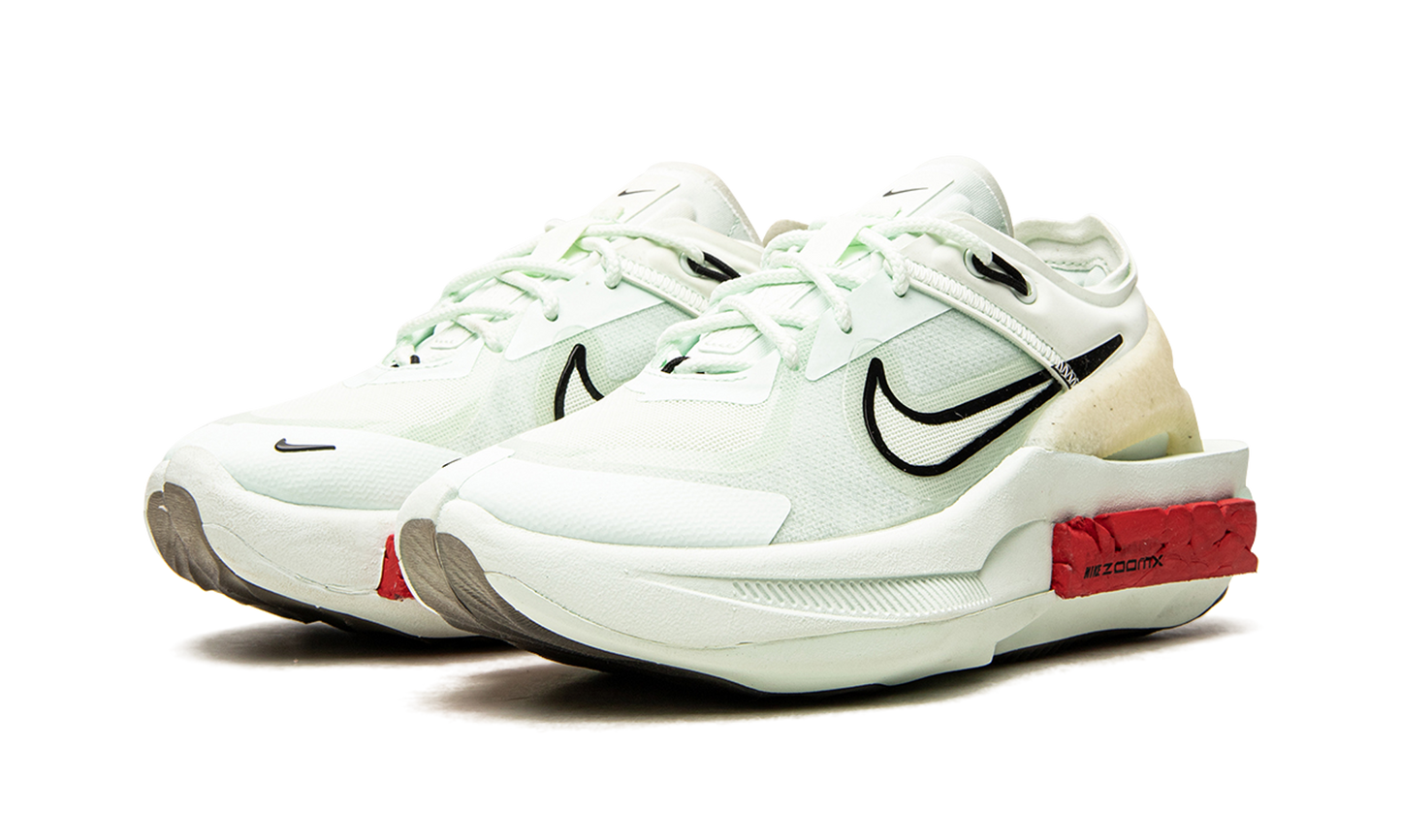 FONTANKA EDGE WMNS "Barely Green"