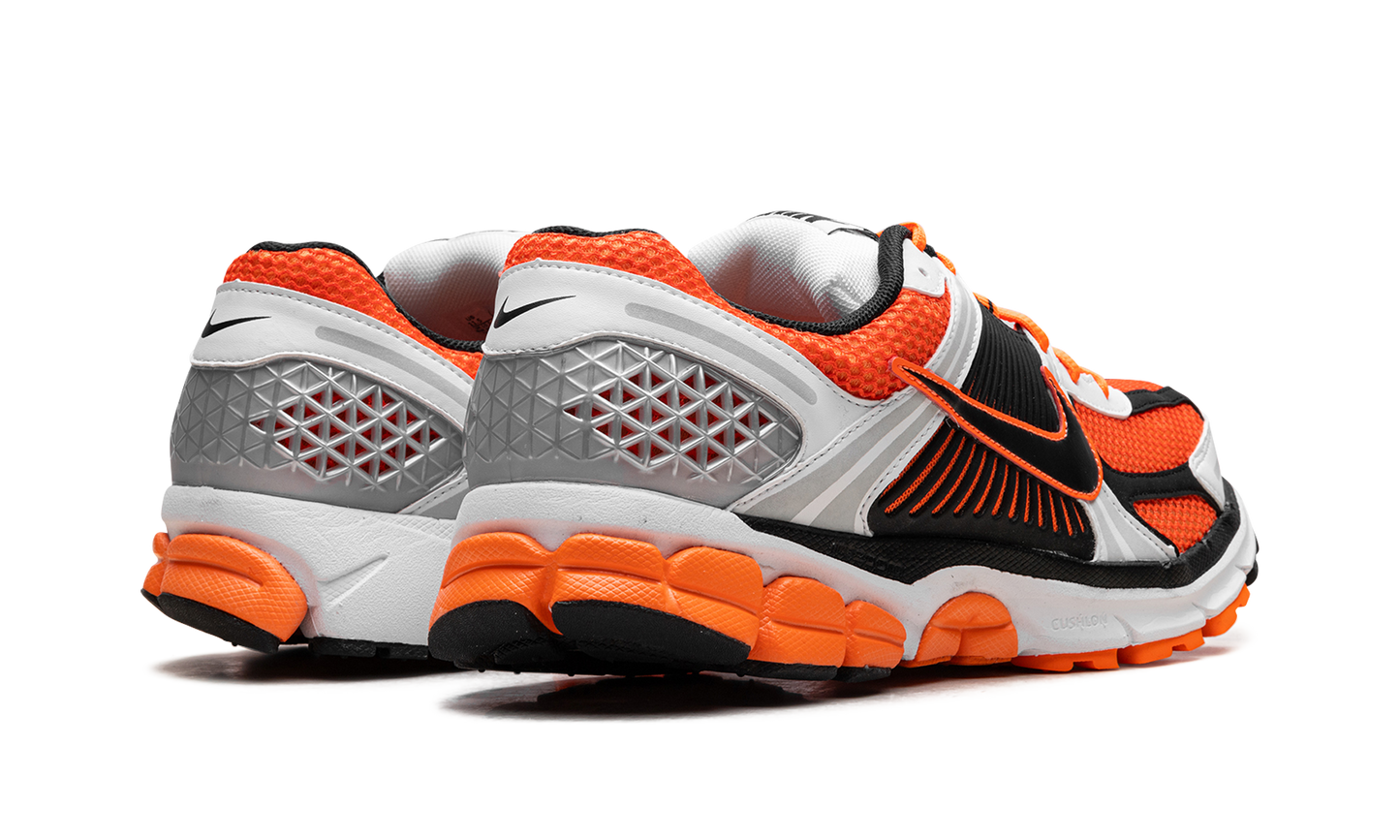 Zoom Vomero 5 "Total Orange"