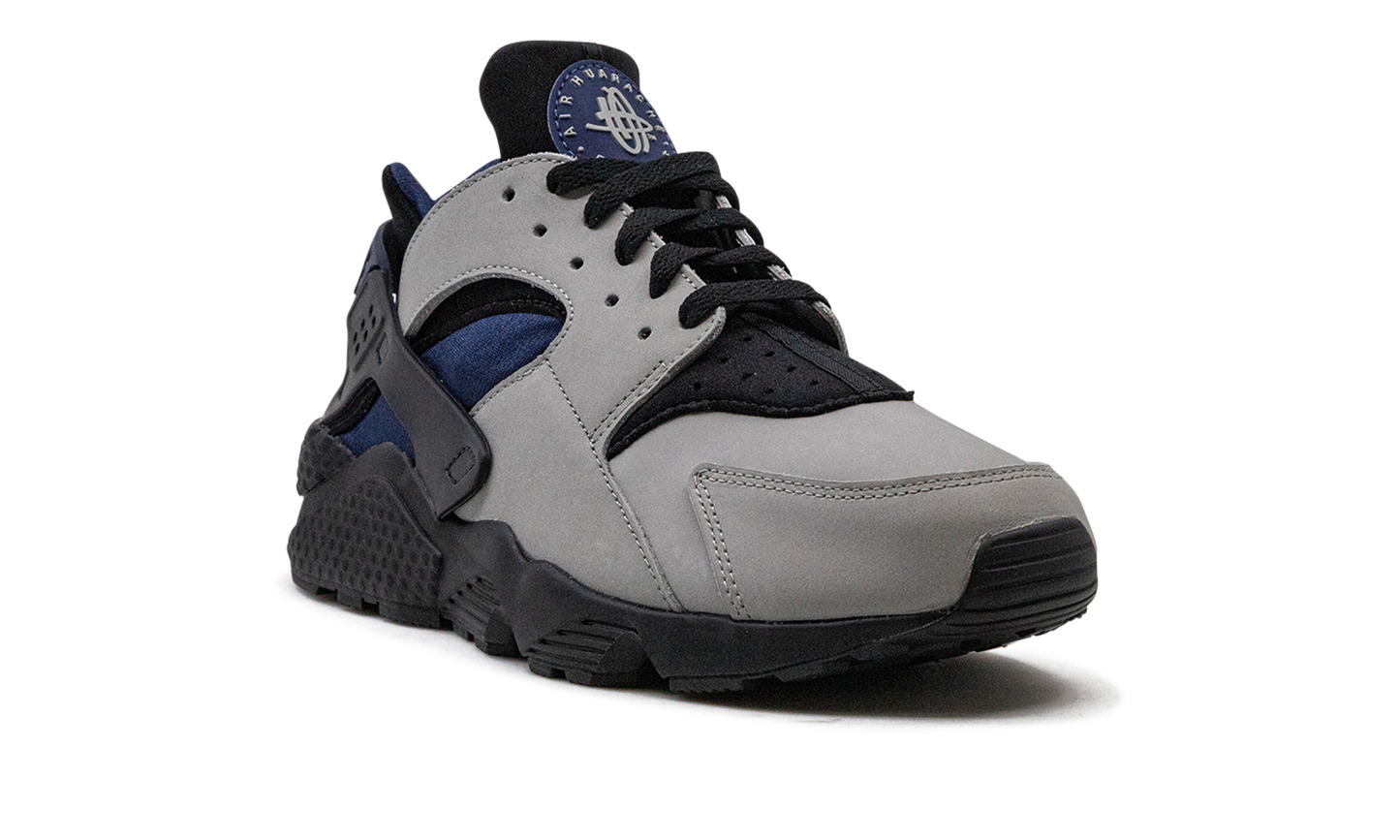 Air Huarache LE "Shadow"