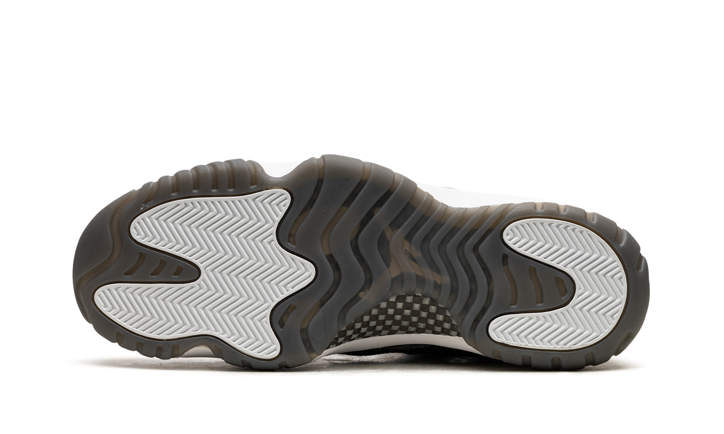 Air Jordan 11 Low IE "Black/White"