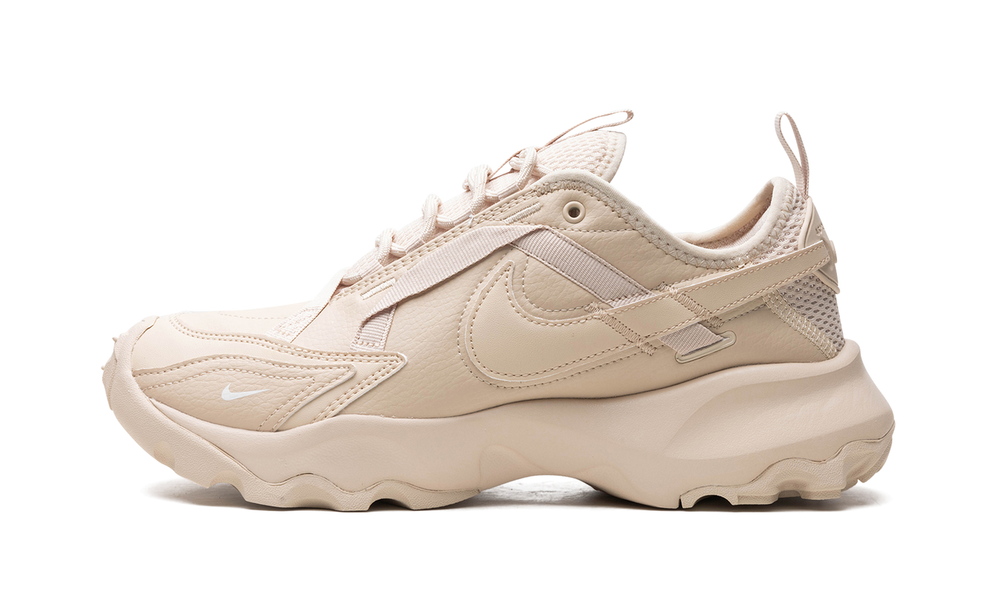 TC 7900 Wmns "Sand Drift"
