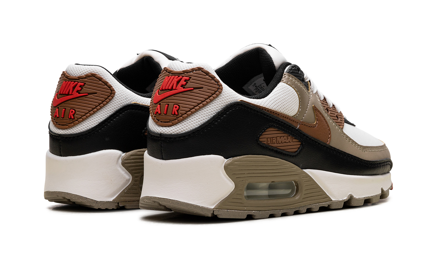 Air Max 90 WMNS "Phantom Black Fire Red Light British Tan"