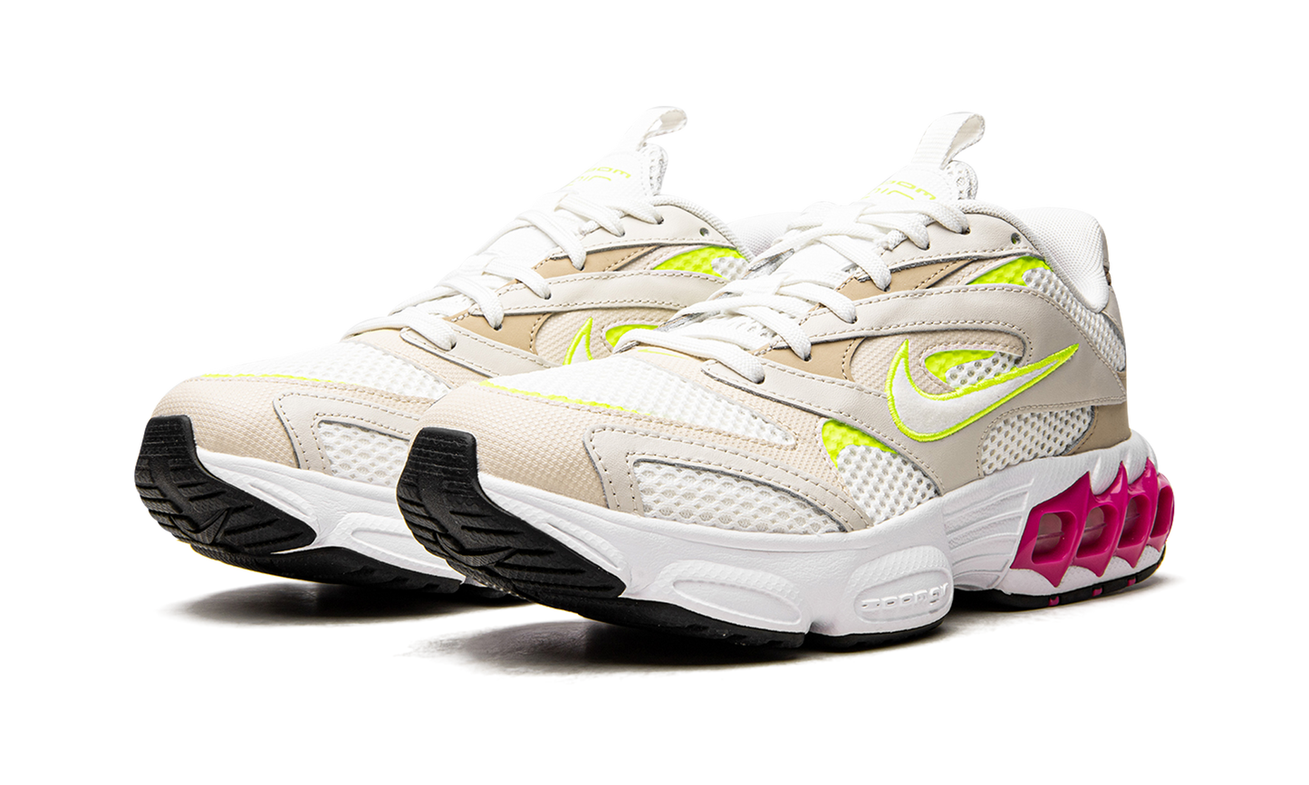 WMNS Zoom Air Fire "Summit White and Total Orange"
