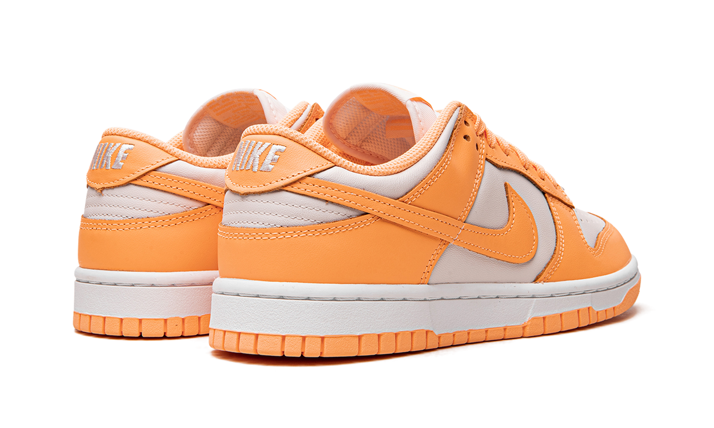 DUNK LO MNS WMNS "Peach Cream"