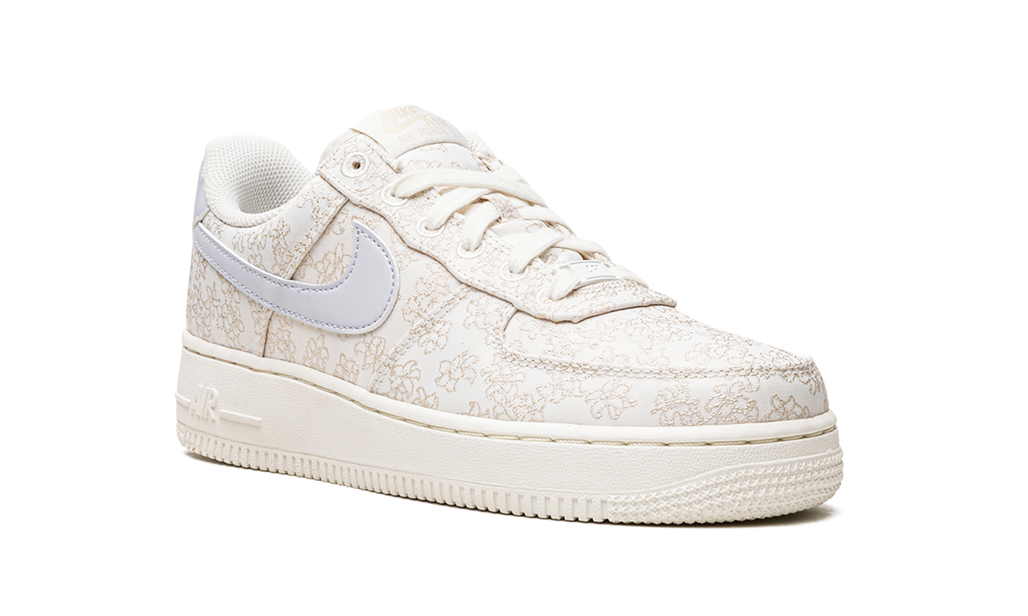 AIR FORCE 1 '07 SE JACQ WMNS "Flower Embroidery"