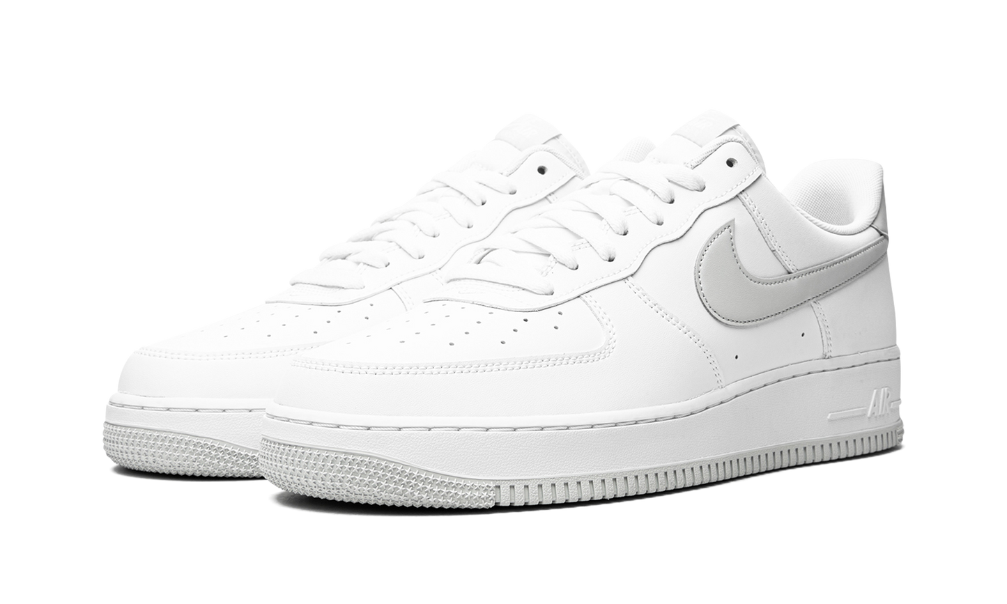 Air Force 1 '07 "Pure Platinum"