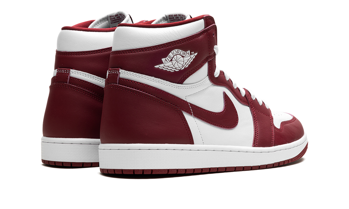 Air Jordan 1 Retro High OG "Team Red"