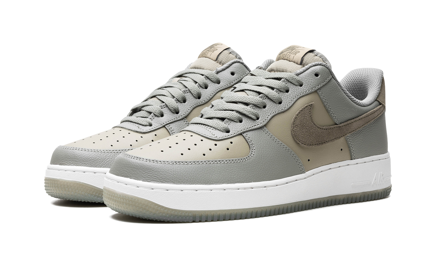 Air Force 1 '07 LV8 "Dark Stucco"