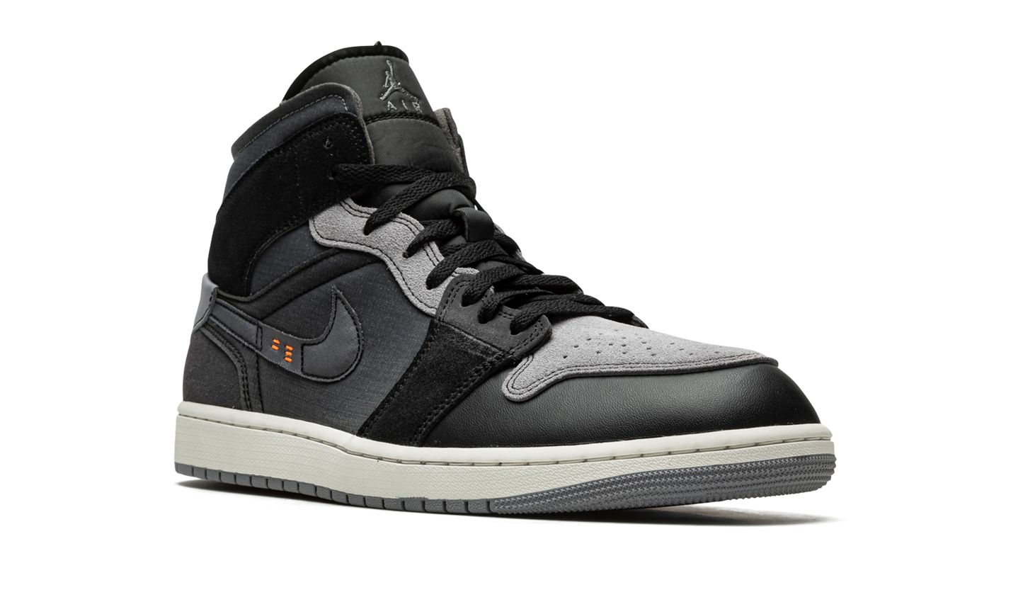 Air Jordan 1 Mid SE Craft "Inside Out - Black"