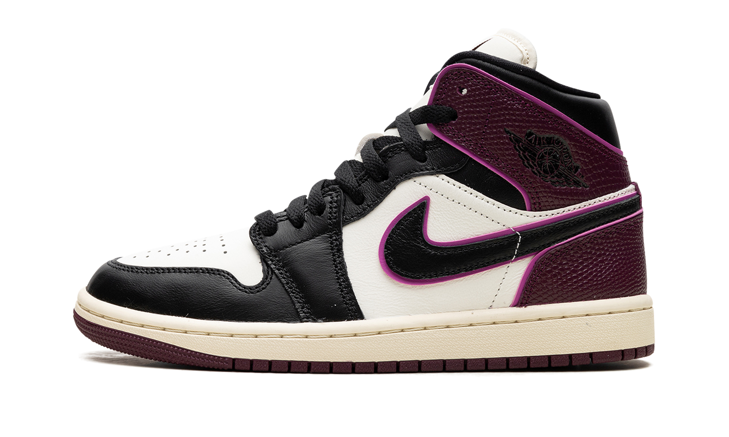 Air Jordan 1 "Bordeaux"