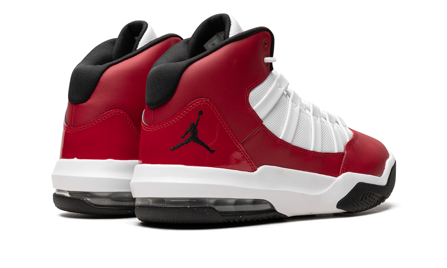 Jordan Max Aura "Gym Red"