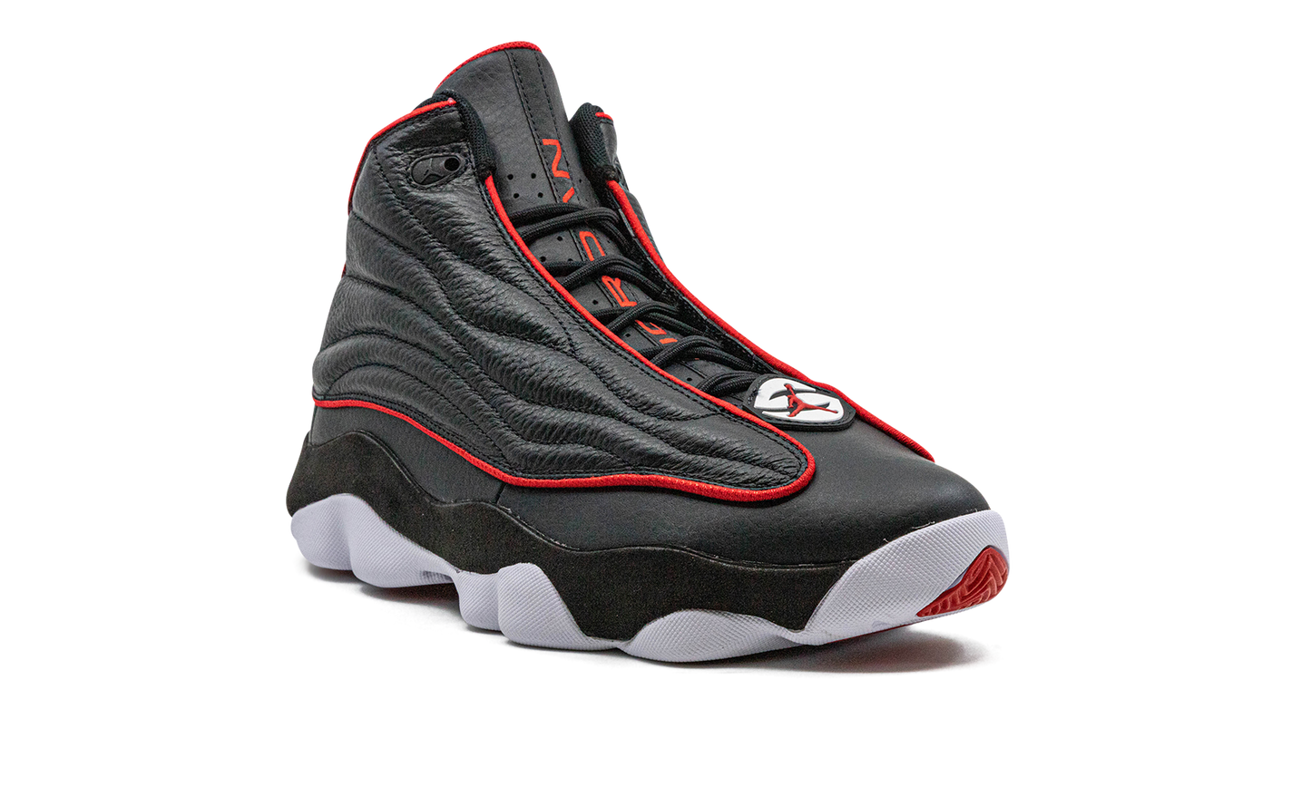 JORDAN PRO STRONG "Black / Univeristy Red"