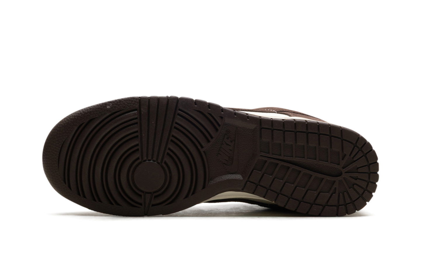 Dunk Low Retro SE "Pale Ivory Baroque Brown"