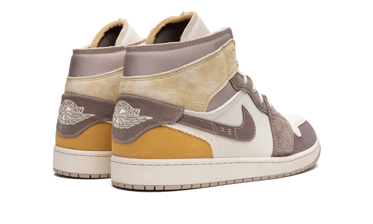 Air Jordan 1 Mid SE Craft "Taupe Haze"