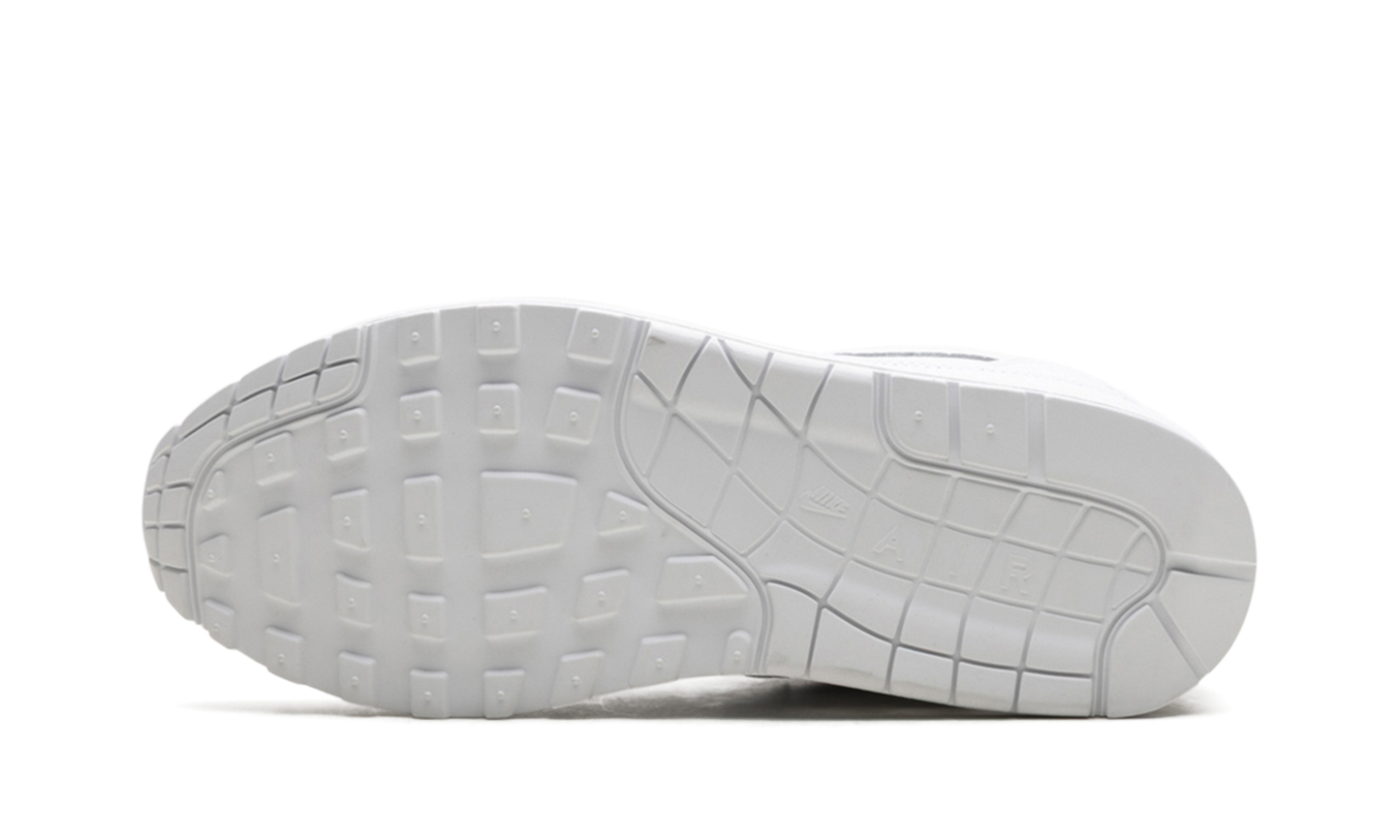 Air Max 1 '87 SP "Supreme Triple White"